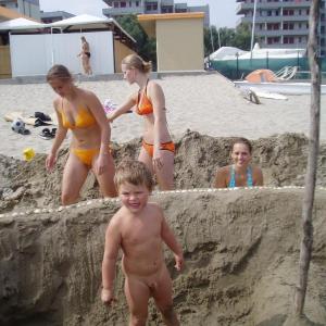 Gymnazisté byli na zkušené u moře