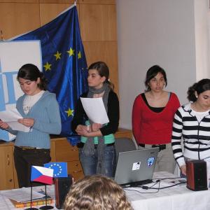 Mezinárodní studentská konference v Dobříši