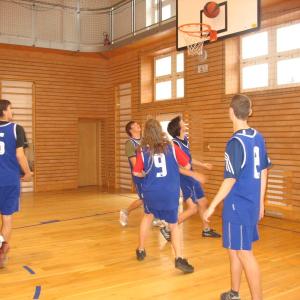 Středoškolské hry v basketbale