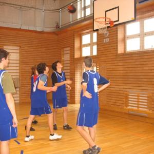 Středoškolské hry v basketbale