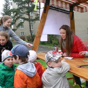 Oslava Dne Země 2014 na hřišti B. Němcové