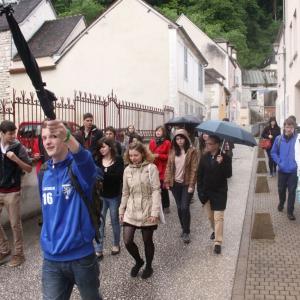 Videa a fotografie z Tonnerre a Paříže