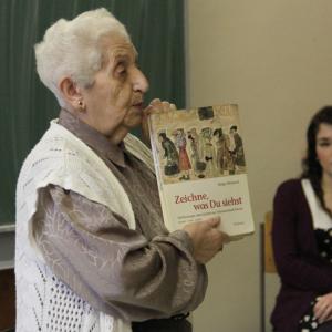 Beseda o holocaustu s paní Martou Kottovou
