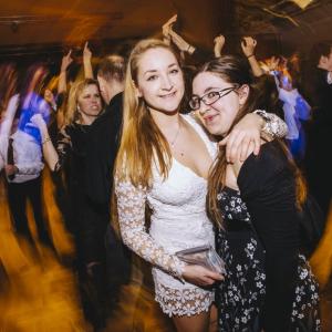 Maturitní ples oktávy