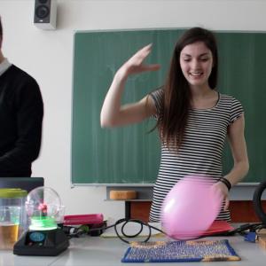 Fyzika všemi smysly