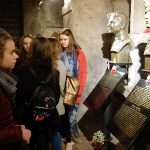 Stabat mater od Dvořáka a krypta parašutistů