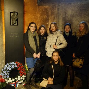Stabat mater od Dvořáka a krypta parašutistů