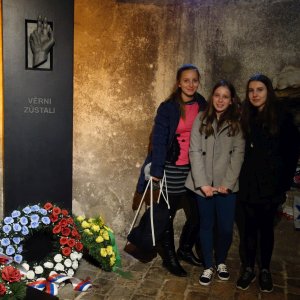 Stabat mater od Dvořáka a krypta parašutistů