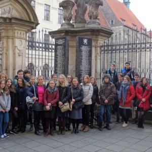 Stabat mater od Dvořáka a krypta parašutistů