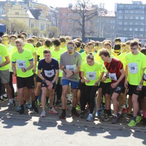 Juniorský maraton