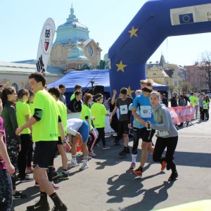 Juniorský maraton