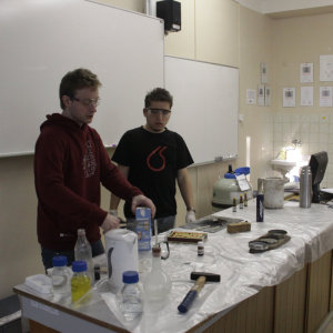 Hodiny moderní chemie