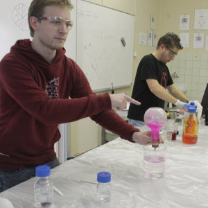 Hodiny moderní chemie