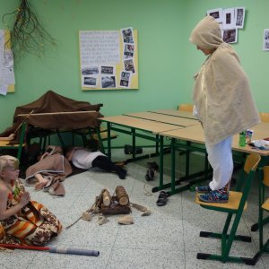 Pravěký den s primány