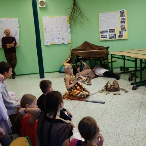 Pravěký den s primány