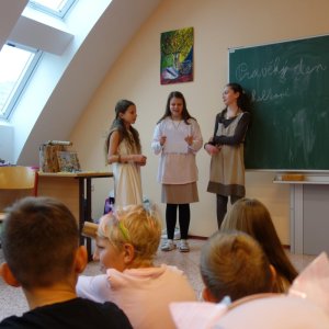 Pravěký den s primány