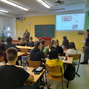 Měsíc filmu na školách – besedy o normalizaci