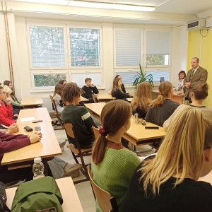 Měsíc filmu na školách – besedy o normalizaci