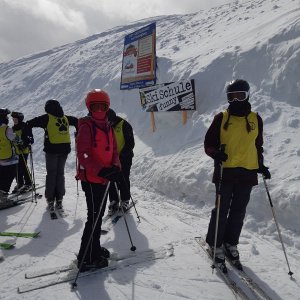 Lyžařský kurz kvinty a 1. ročníku v Rakousku