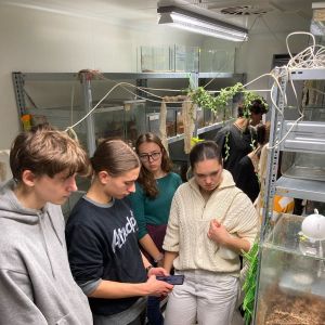 Exkurze do Ústavu organické chemie a biochemie Akademie věd