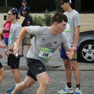 Juniorský maraton