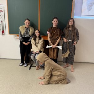 Pravěký den v primě