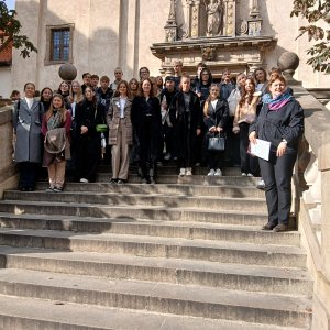 Exkurze do Poslanecké sněmovny a procházka Prahou
