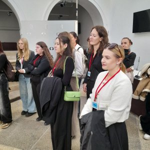 Exkurze do Poslanecké sněmovny a procházka Prahou