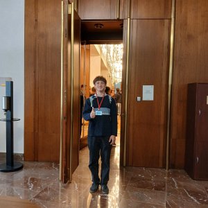 Exkurze do Poslanecké sněmovny a procházka Prahou
