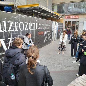 Exkurze do Poslanecké sněmovny a procházka Prahou