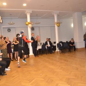 Charitativní ples pro Psí útulek Dobříš vynesl přes 38 tisíc korun