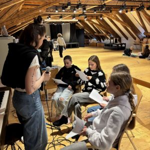 Prima v Národním divadle aneb Kytice kreativně