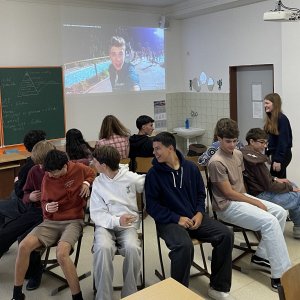Z Madeiry na dobříšské gymnázium: Evropská přátelství v rámci programu Erasmus+