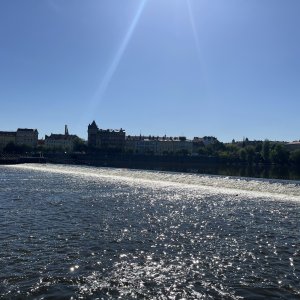 Poetická Praha a... k smrti slunný den