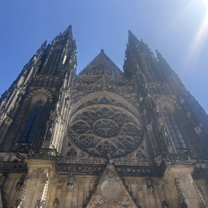 Poetická Praha a... k smrti slunný den